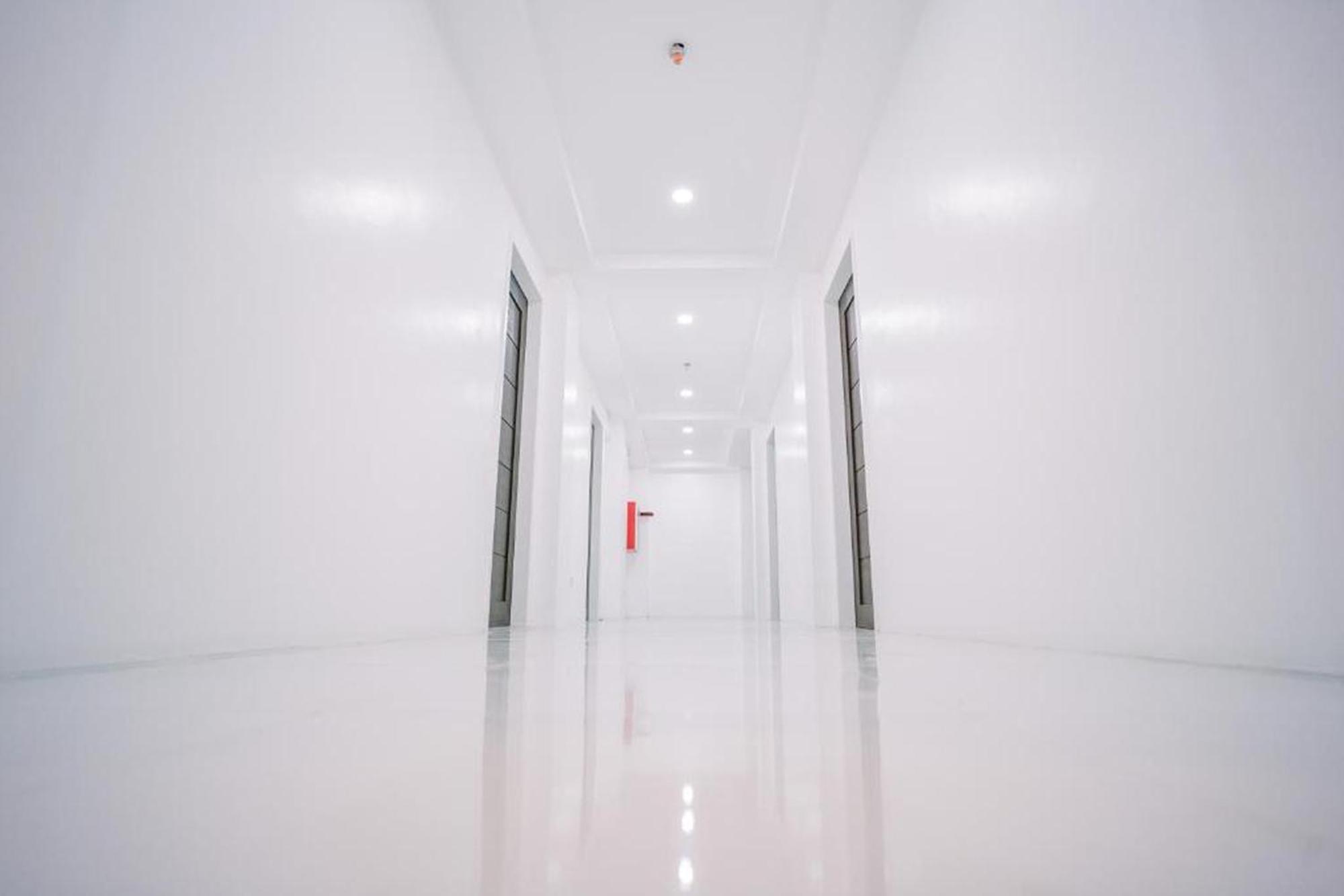 Spotlight Hotel Near Hundred Islands Wharf Alaminos Esterno foto